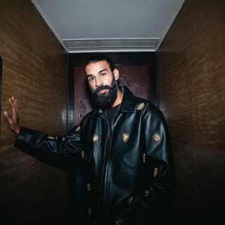 Divyansh Kacholia (DVK)