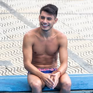 Jonathan Paredes