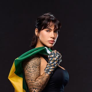 Jully Poca