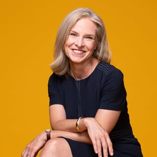 Mary Louise Kelly