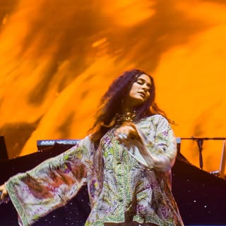 Shuba - Singer & Musician