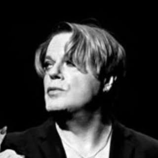 Eddie Izzard