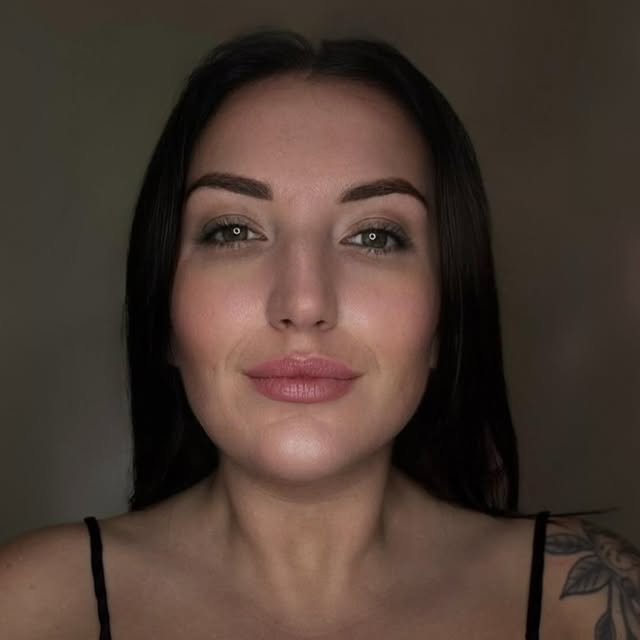 НЕВОСПИТАННАЯ