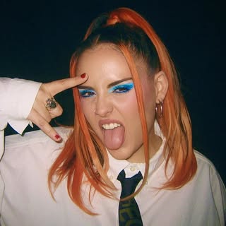 Andrea Compton