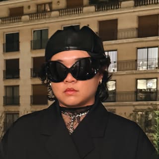 𝐀𝐈𝐊𝐀 𝐃𝐀𝐍𝐈𝐂𝐀 𝐅𝐋𝐎𝐑𝐄𝐒