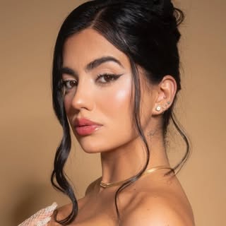 LUISA CASTRO