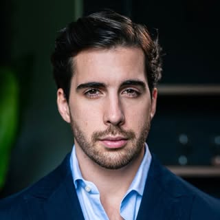 Marcos Razzetti | Empresario Digital