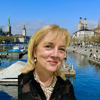Christina Fryer | Zurich & Switzerland Guide & Travel
