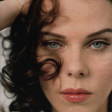 Debi Mazar