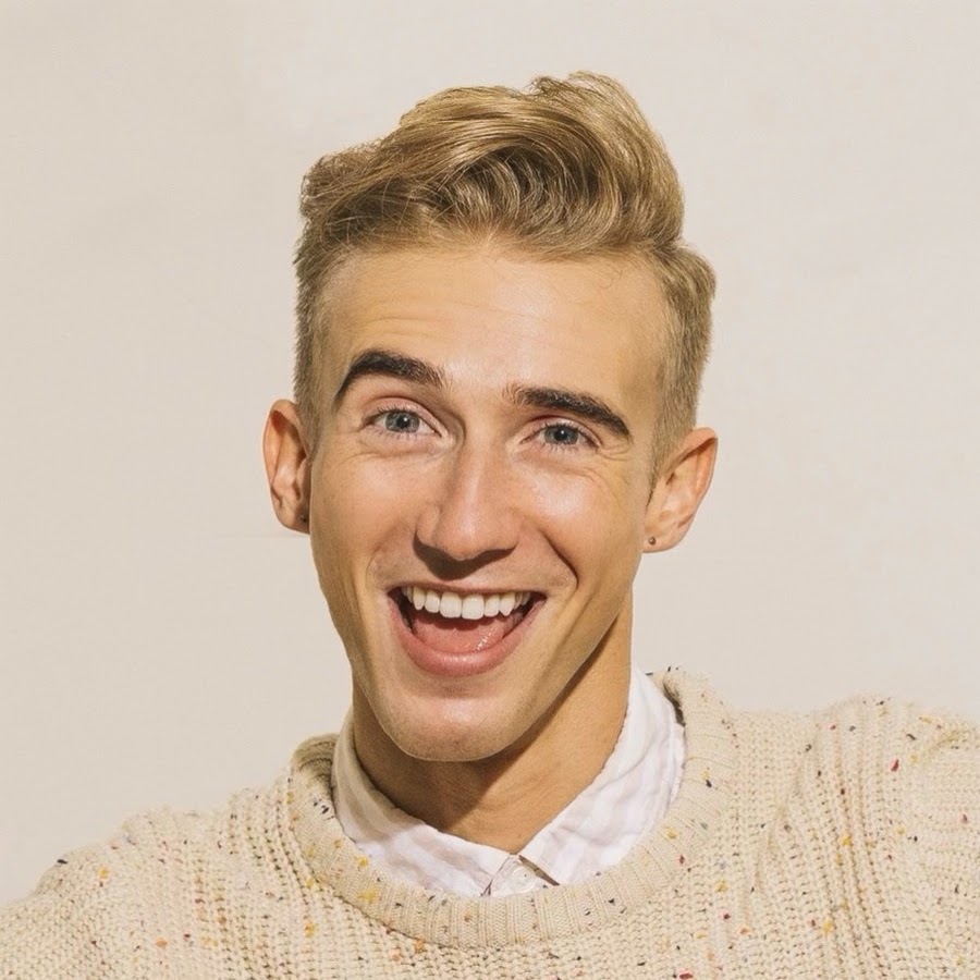 B. Dylan Hollis