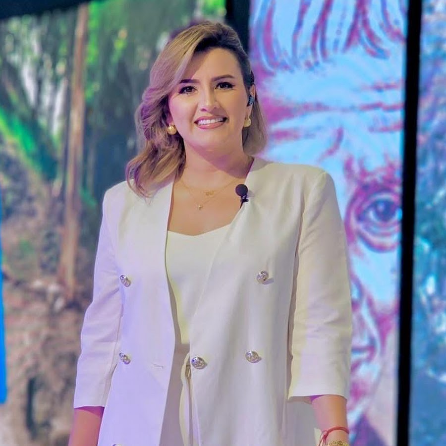 Cesia Mejía 