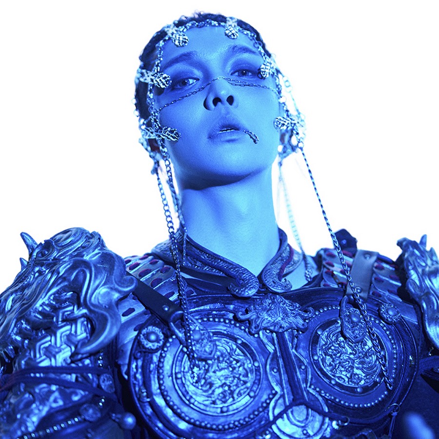 LAY