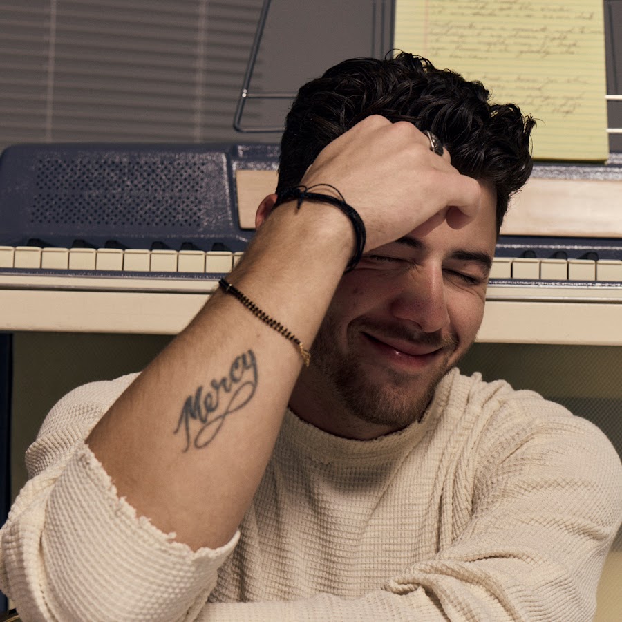 NICK JONAS