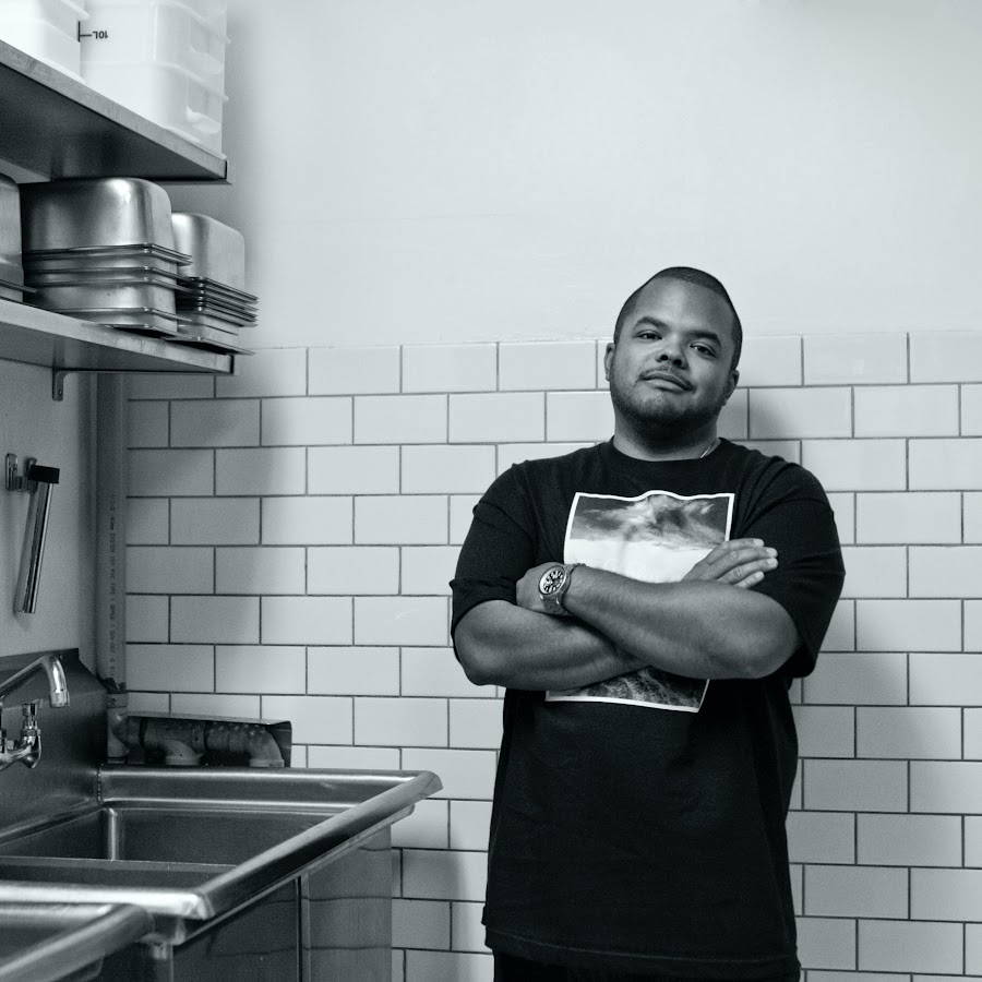 Roger Mooking