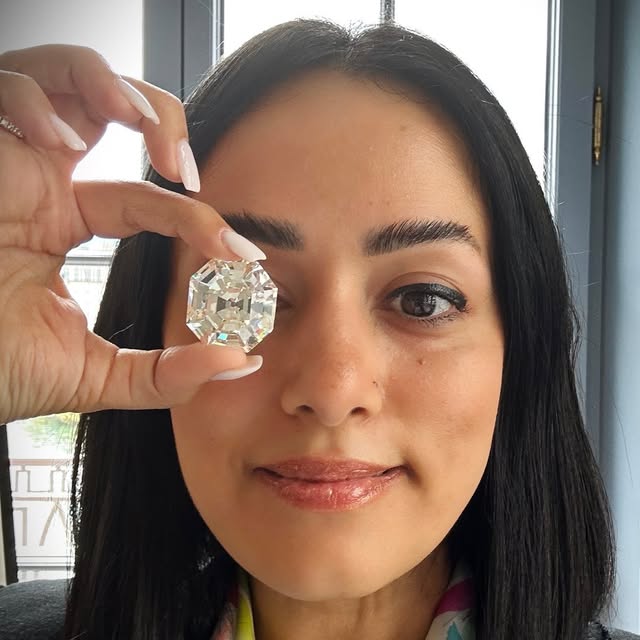 CHAMPAGNE GEM by BEBE BAKHSHI