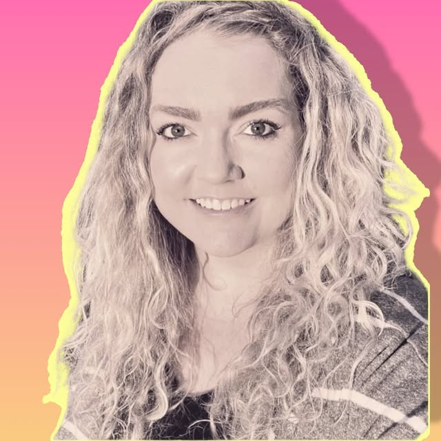 Colleen Hoover