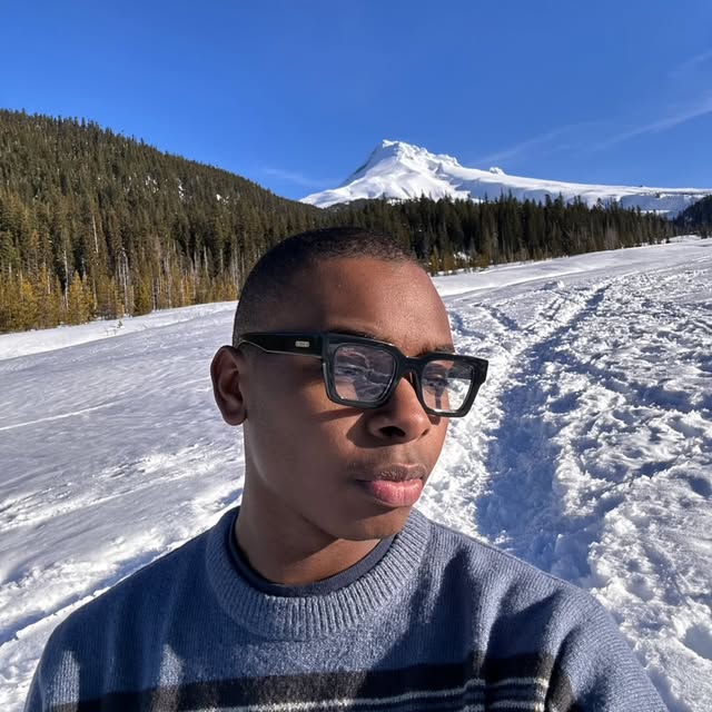 JAY VERSACE
