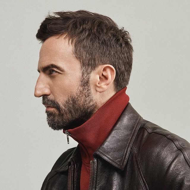 @nicolasghesquiere • Threads, Say more