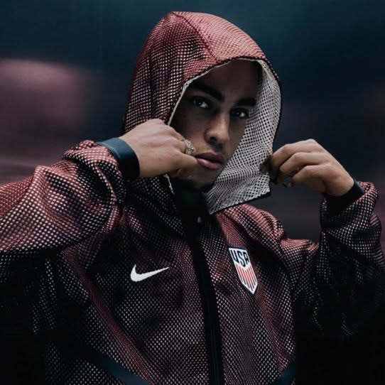 Sergiño Dest