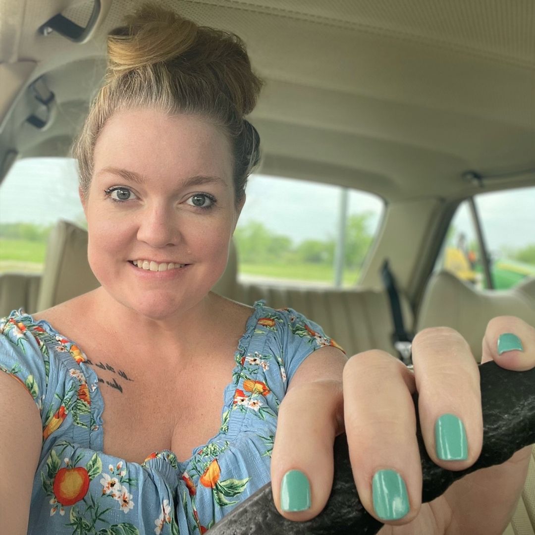 Colleen Hoover