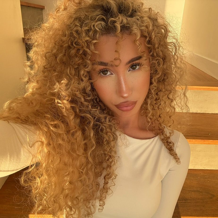 Curlyfriesjazz🥀