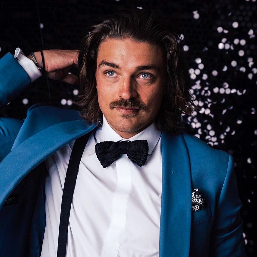 Dean Unglert