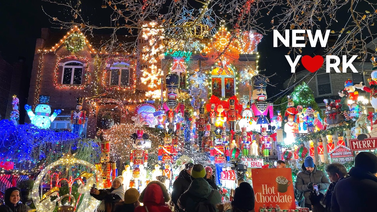 [4K]🇺🇸 2025 Dyker Heights Christmas Lights Walking Tour | Brooklyn, NYC 🎁🎅💂‍♂️🎄🌟