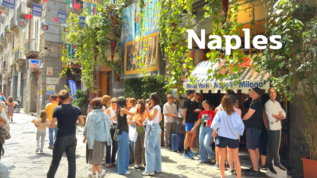 [4K] 🇮🇹 Walking in Naples, Italy | Exploring the Spanish Quarter & Historic Center