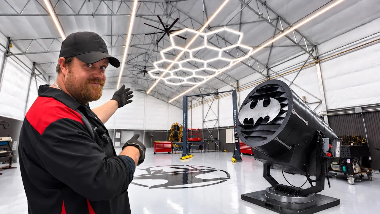 BAT-GARAGE Tour + BAT-SIGNAL Restoration (MEMBERS EXCLUSIVE)