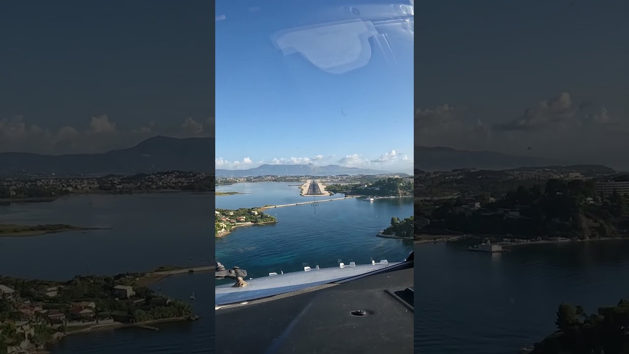 BOEING 737 INSANE Landing in Corfu Greece Runway 34 Cockpit View
