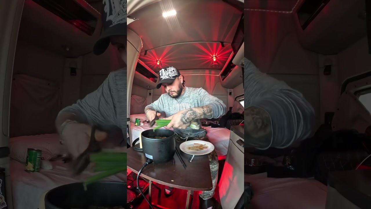 breakfast ramen on the road FTW 👏🏼 #shorts