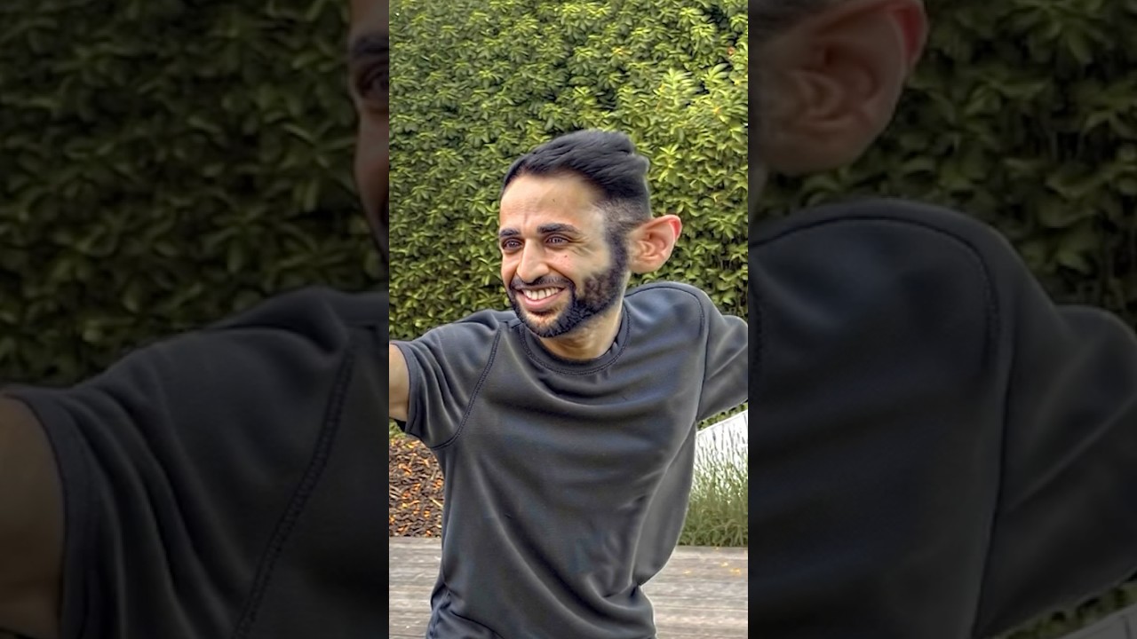 Can your iPhone see the back of your head?