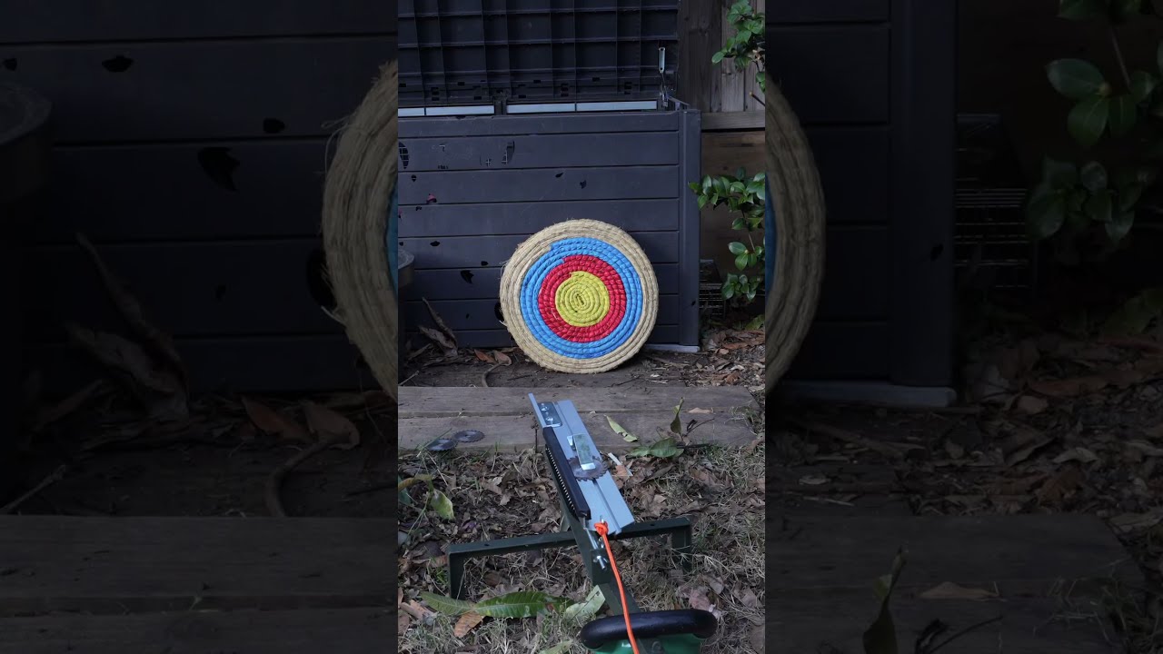 Circular Saw Throwing Device