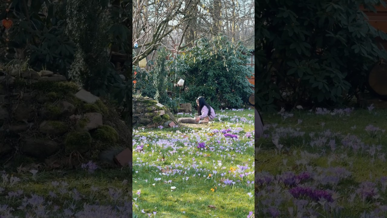 Cooking crepes in the spring garden 🌿🥞