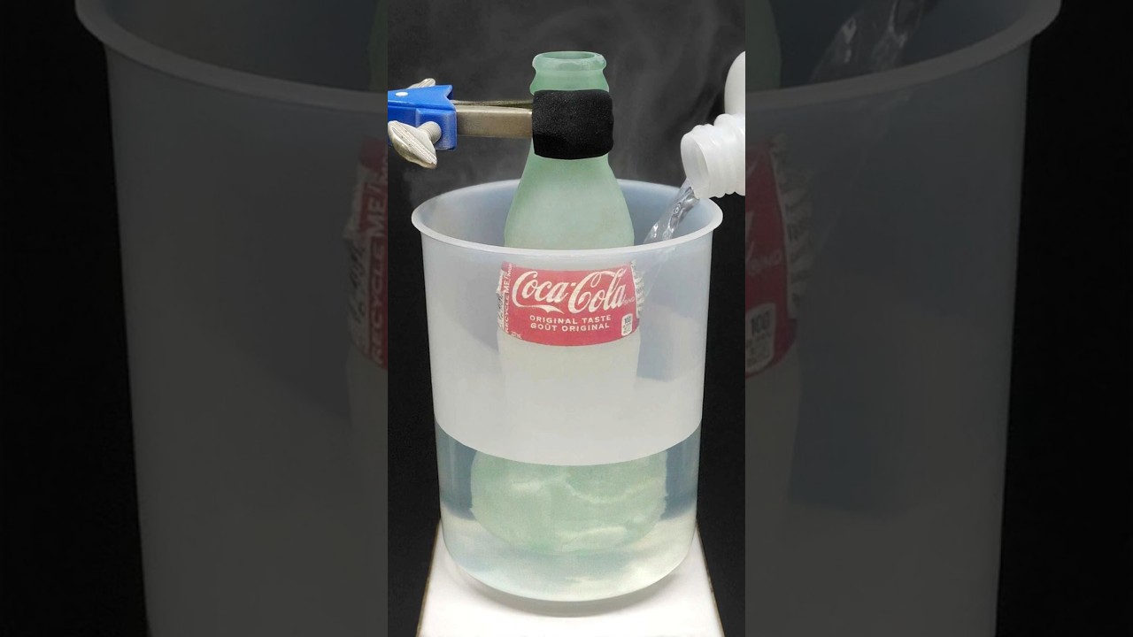 Dissolving glass in scary hydrofluoric acid