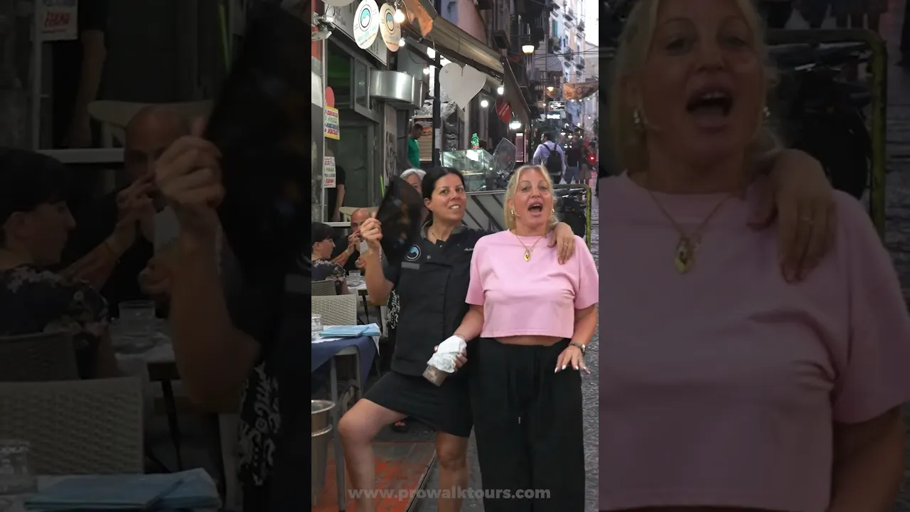 Friendly Waitresses in Naples 🇮🇹 | Fun Chat in the Spanish Quarter 🍝 #Shorts