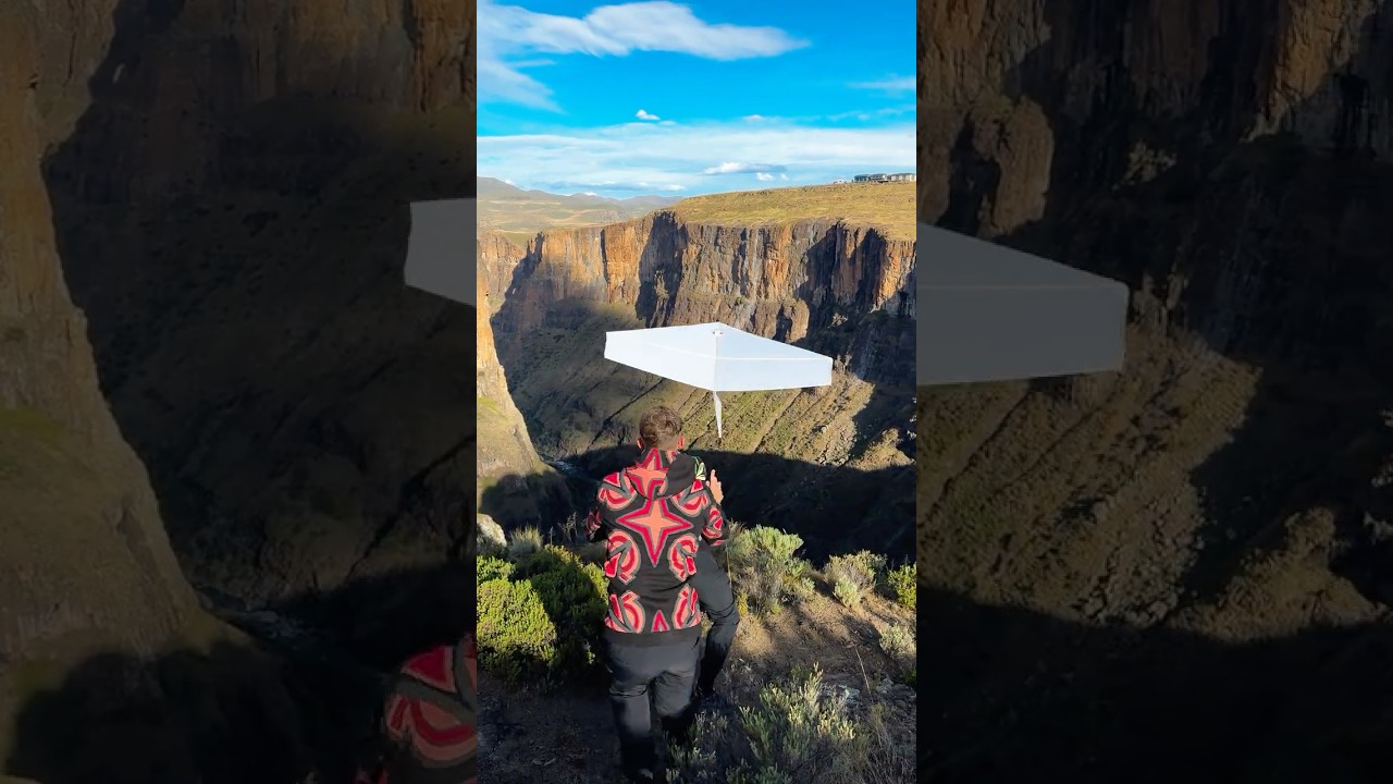 Giant Paper Plane vs CANYON