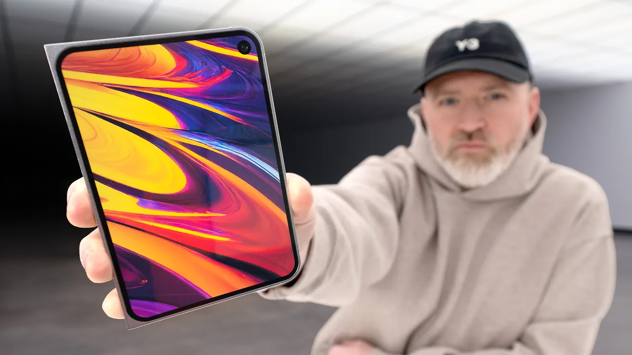 iPhone Fold ULTRA (Apple's Folding iPhone) Early Look