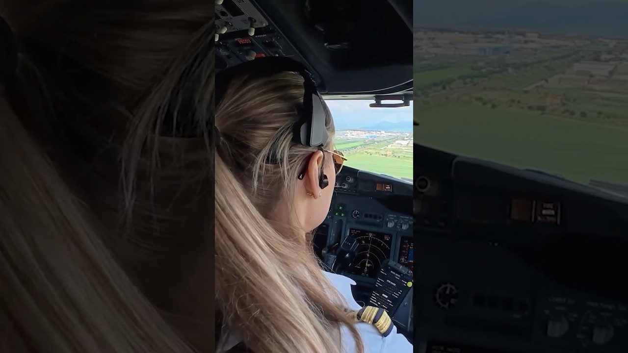 Italian Cockpit Views  #boeing #pilot #aviation