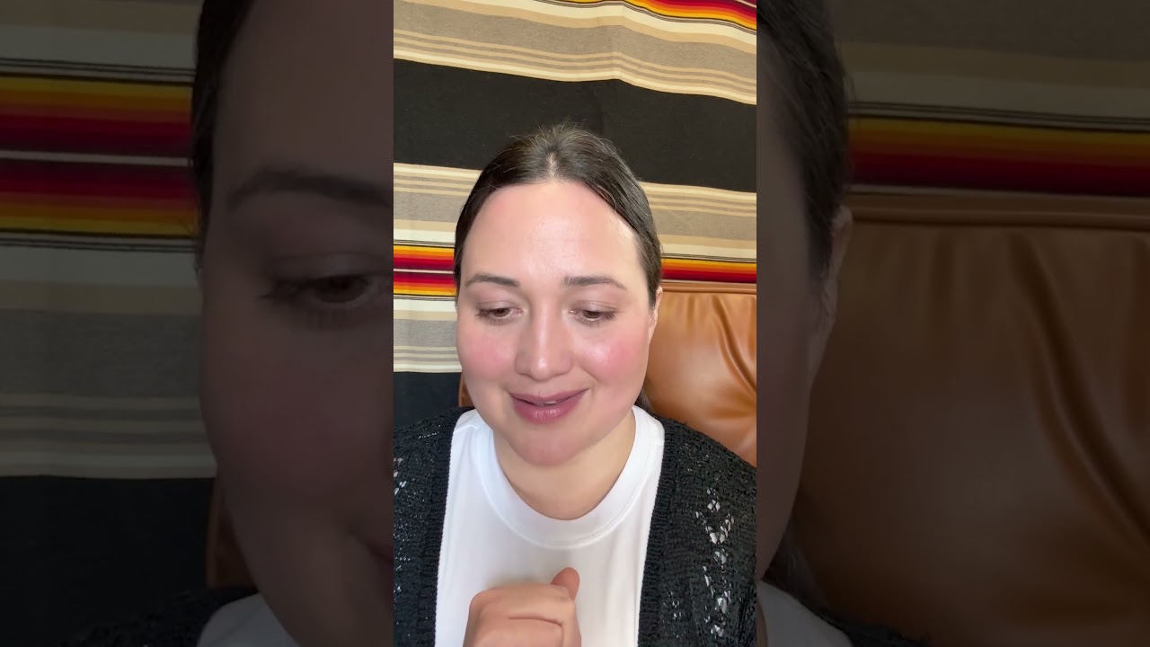 Lily Gladstone Reads Comments
