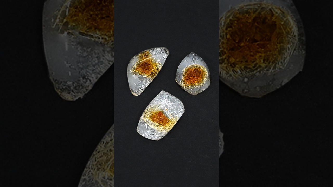 Melting glass in the microwave is crazy