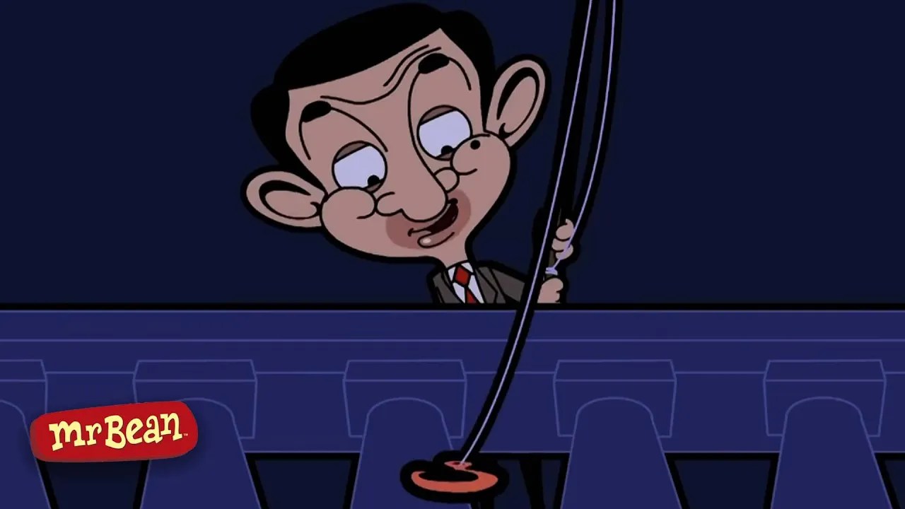 Mr Bean Hides From the Museum Security Guard 🖼️ | Mr Bean Animated Season 3 | Funny Clips | Mr Bean