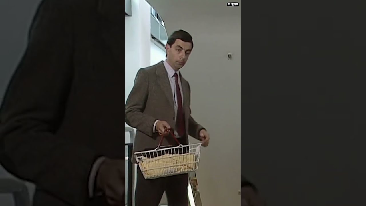 Mr Bean's Department Store Elevator Fail 🛒 | Mr Bean Live Action | Funny Clips | Mr Bean