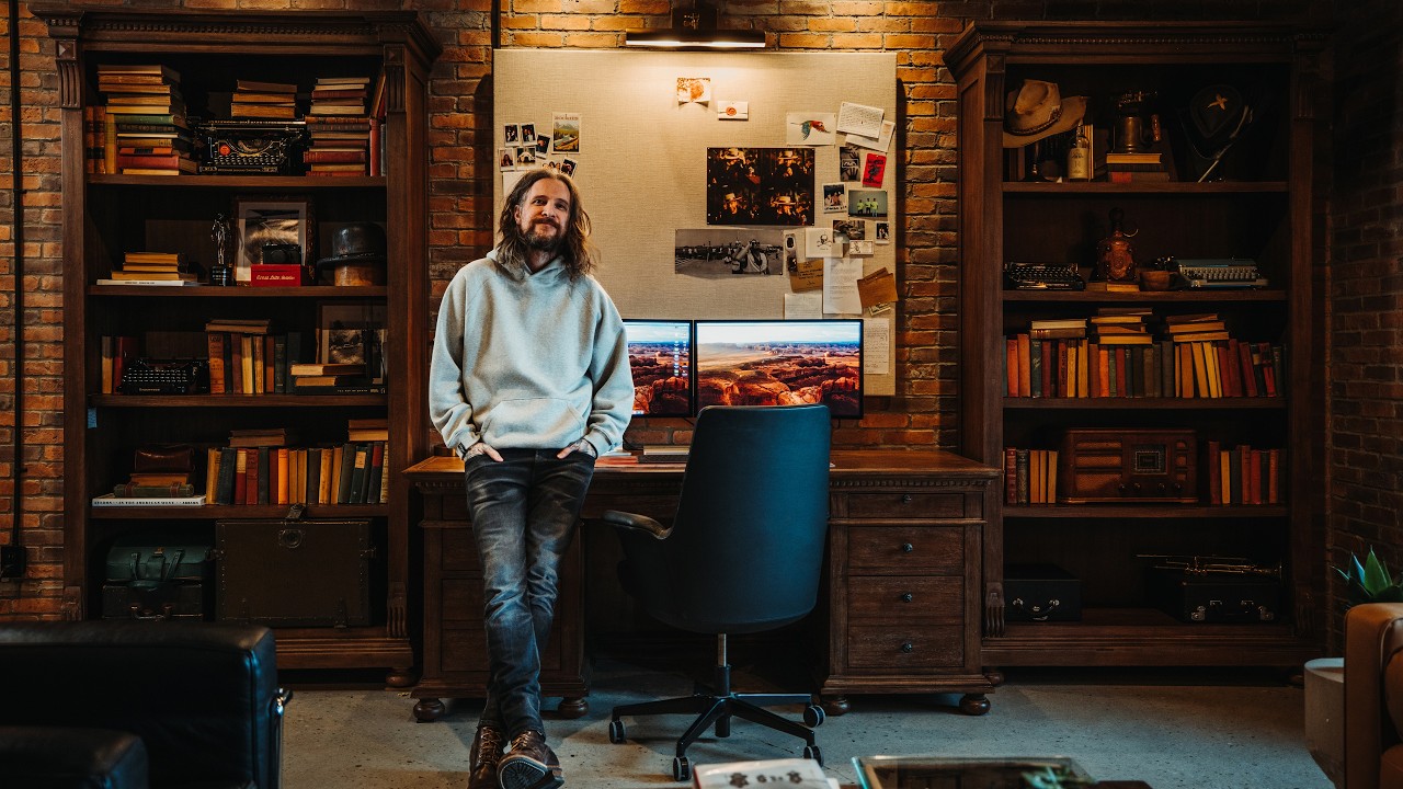 My 2026 Studio Desk Tour