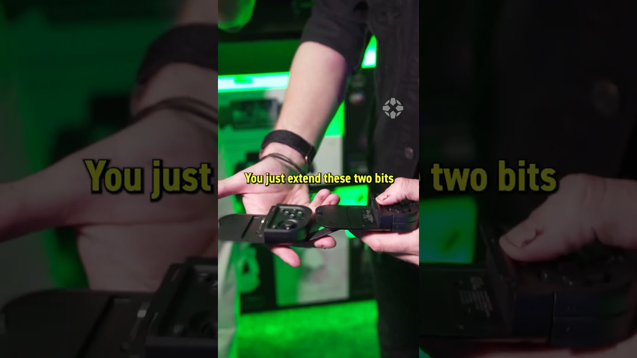 Razer's mobile controller is extremely compact