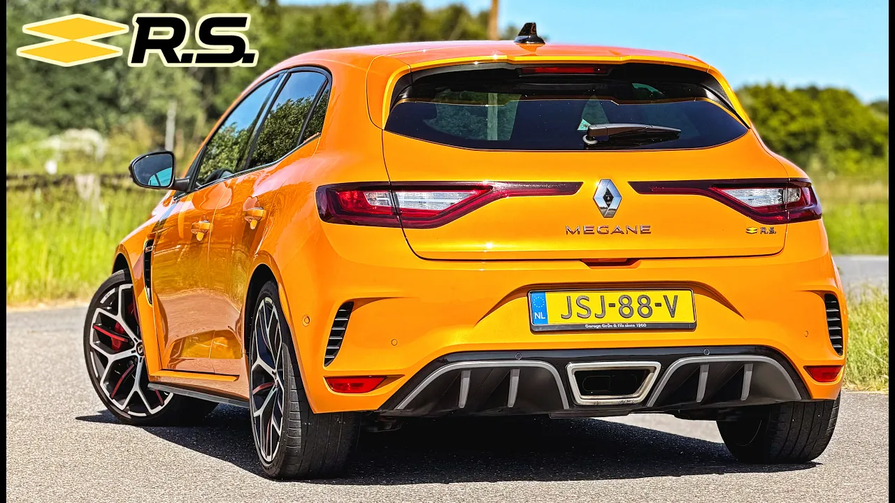 RENAULT MEGANE RS TROPHY // REVIEW on AUTOBAHN