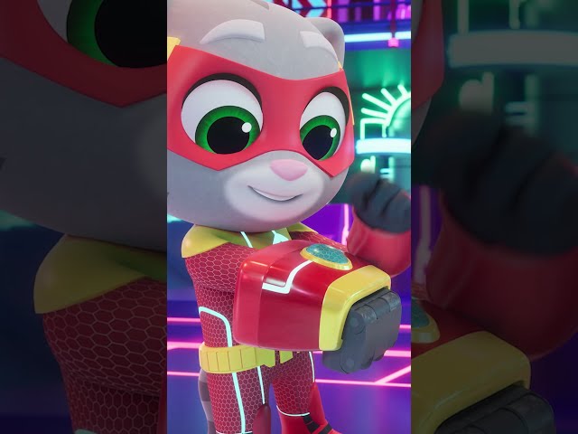 The Countdown Begins! ⏳ #TalkingTomHeroesSuddenlySuper #Cinema