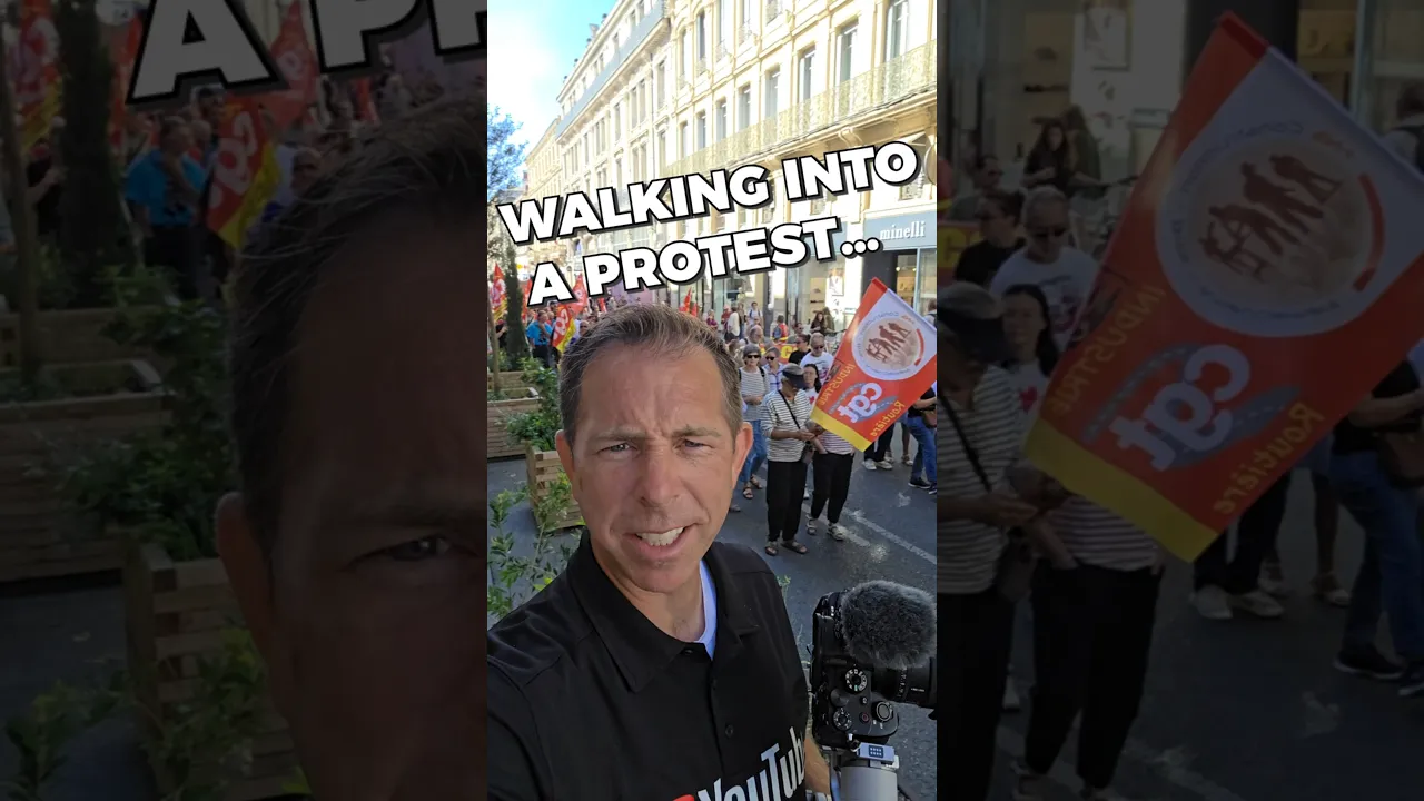 Unexpected Protest in Avignon 🇫🇷 | France Street Scene